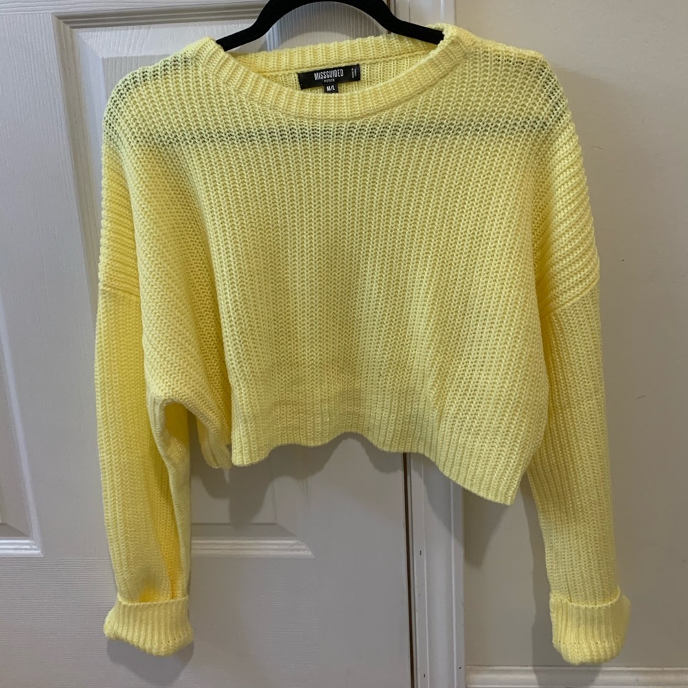 Missguided cropped yellow sweater M/L